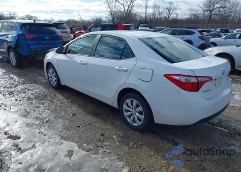 2015 Toyota Corolla Le z USA, uszkodzony, nr VIN 5YFBURHE2FP236682